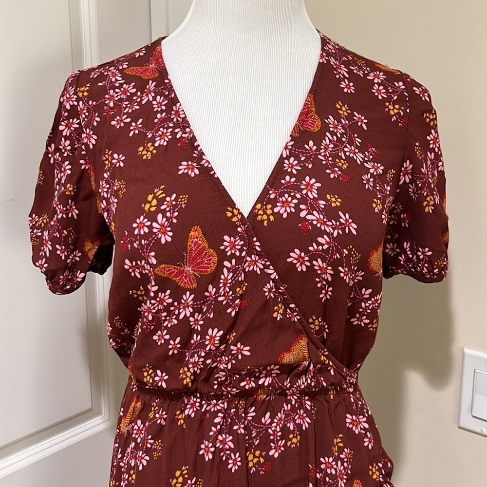 Madewell Ruffle Wrap in Windowbox Floral Butterfly Print V Neck Dress - Size 2 - Picture 3 of 10